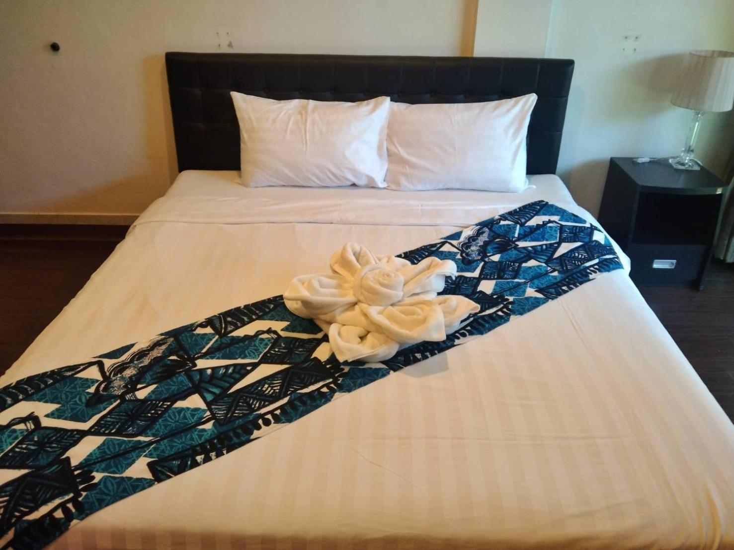 The L Hua Hin Hotell Exteriör bild