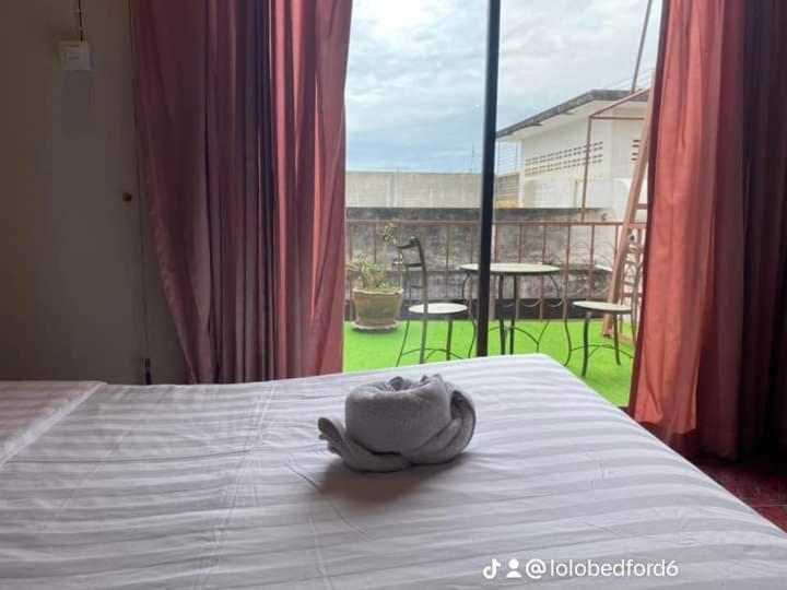 The L Hua Hin Hotell Exteriör bild