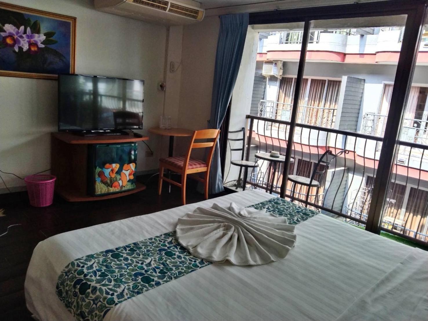 The L Hua Hin Hotell Exteriör bild